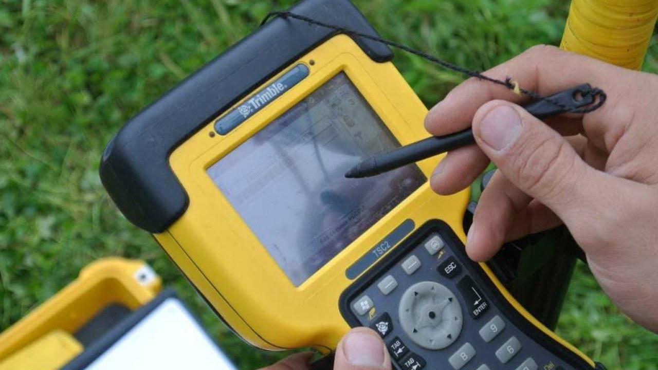 Геодезическое оборудование Trimble для наблюдений за деформациями при мониторинге