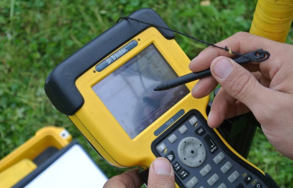 Геодезическое оборудование Trimble